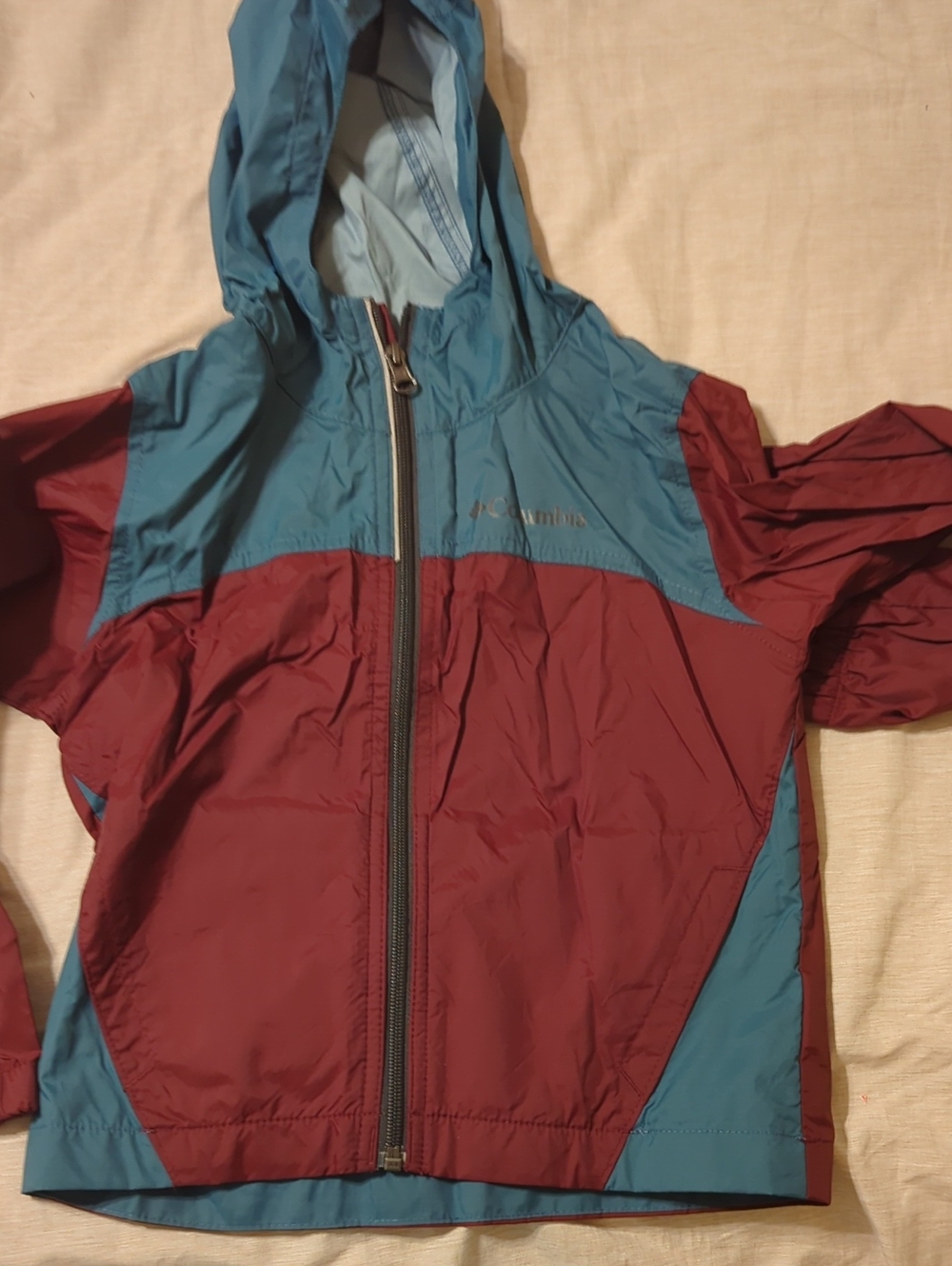 Never Used Columbia Colorblock Kids Hooded Rain Jacket -
